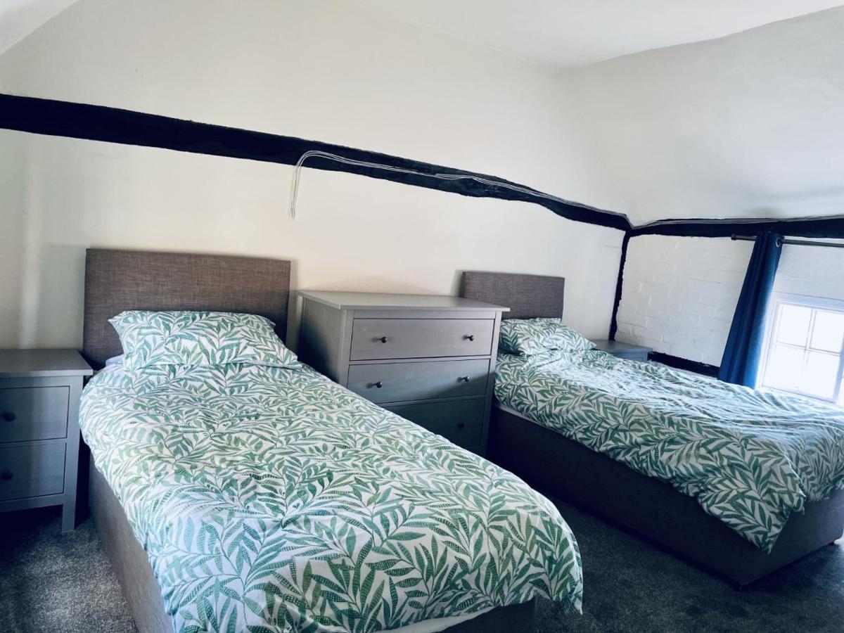 George And Dragon Hotel Horsham Ngoại thất bức ảnh